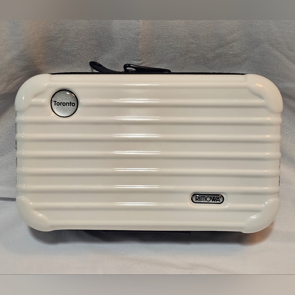 Rimowa TORONTO Travel Kit Bag - WHITE